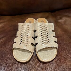 Euro Soft By Sofft Gold leather Sparkle Sandal